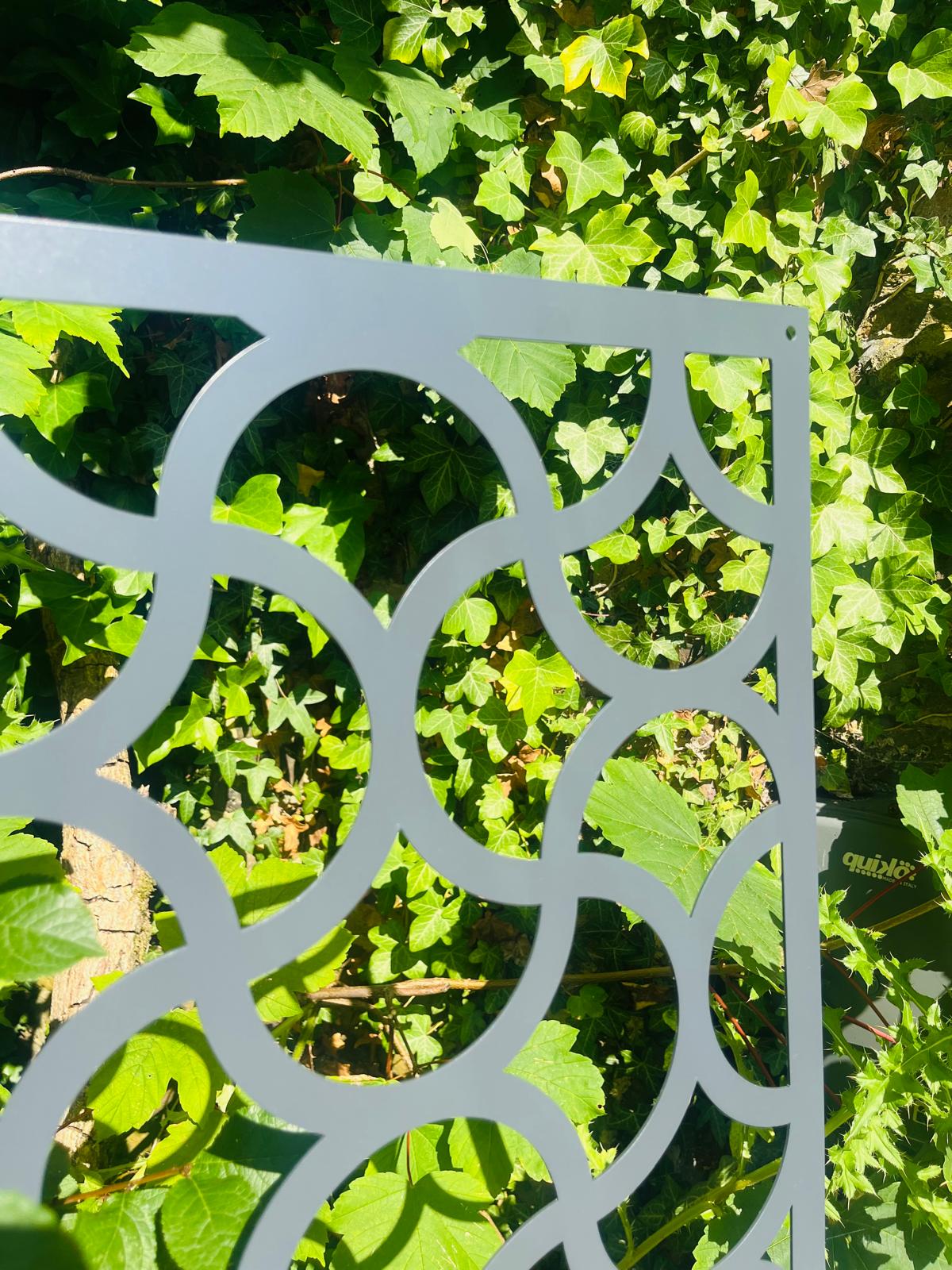 Aluminium metal anthracite grey Wall Mounted Scalloped Decorative Garden Panel Screen Wall Art 600 x 1200mm