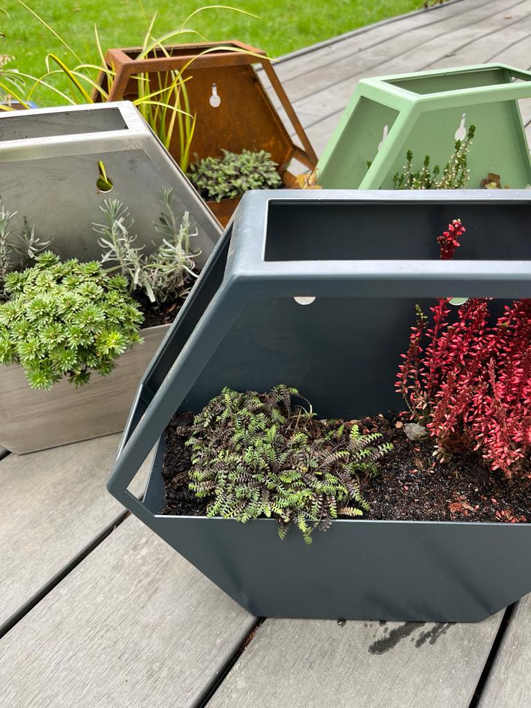 Painted Aluminium Hexagon Wall Mounted Enclosed Planter 300mm