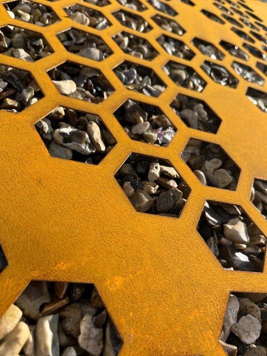 Corten Steel metal Wall Mounted Mini Hexagon Honeycomb Pattern Decorative Garden Panel Screen Wall Art 1200 - 2400mm