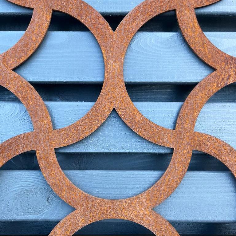 Corten Steel Wall Mounted Scalloped Decorative Garden Panel Screen Wall Art 1200 - 2400mm