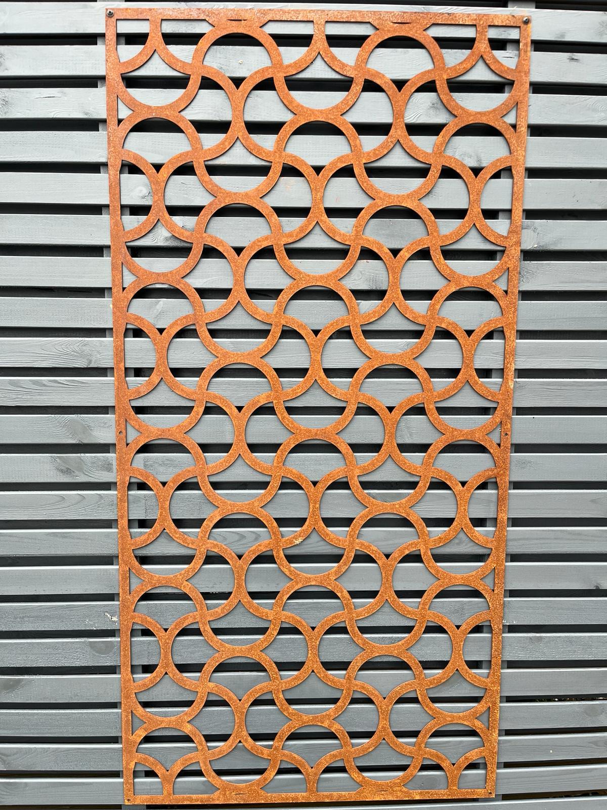 Corten Steel Wall Mounted Scalloped Decorative Garden Panel Screen Wall Art 1200 - 2400mm